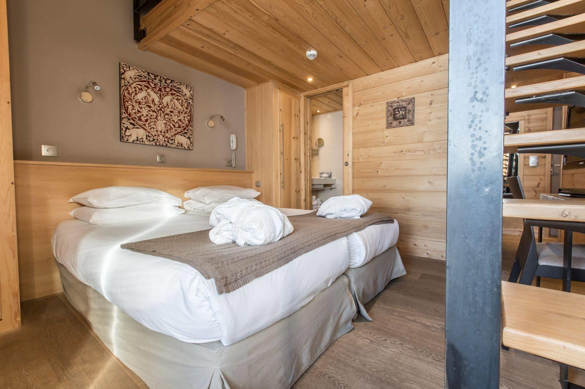 לה ג'ט Hotel Spa Crychar מראה חיצוני תמונה
